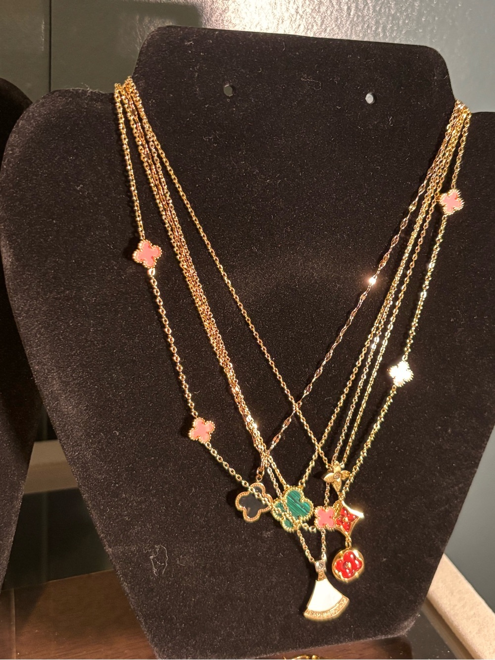 18k Gold Pendant Necklace